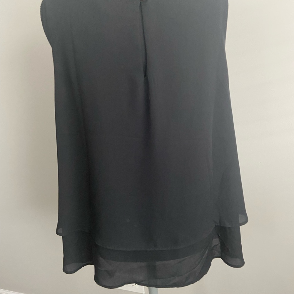 Shinestar Black Layered Women's Sleeveless Blouse - Picture 2 of 5